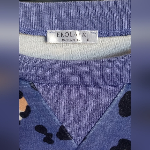 🌠 #191 Leopard Print Blue Pajama or Lounge Set - Picture 2 of 11